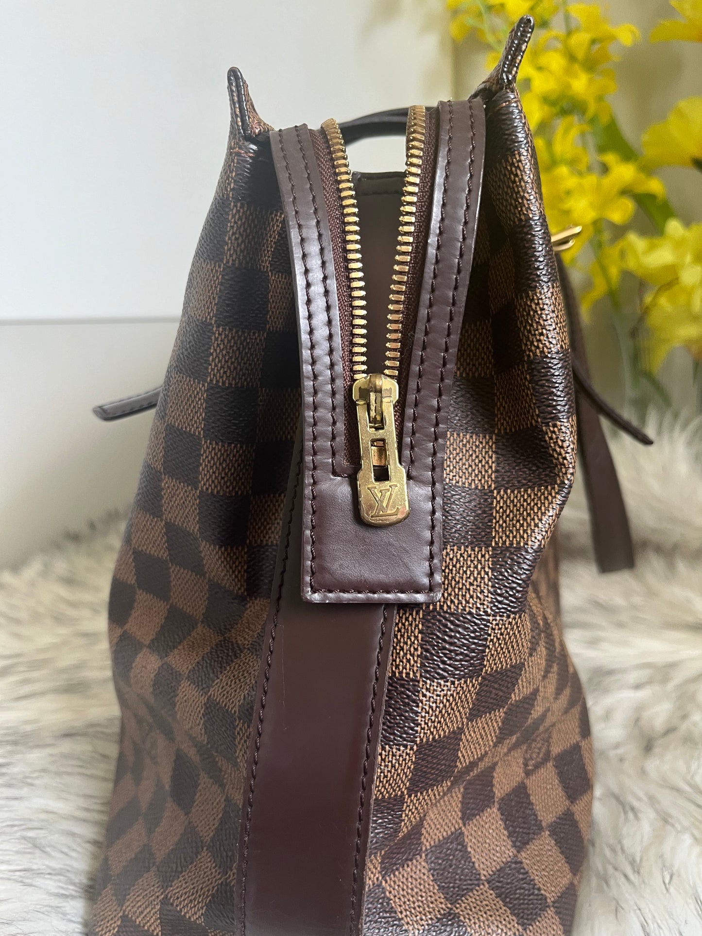 Chelsea In Damier Ebene GM